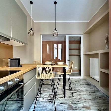 The Sanctuary Apartment Milan Bagian luar foto